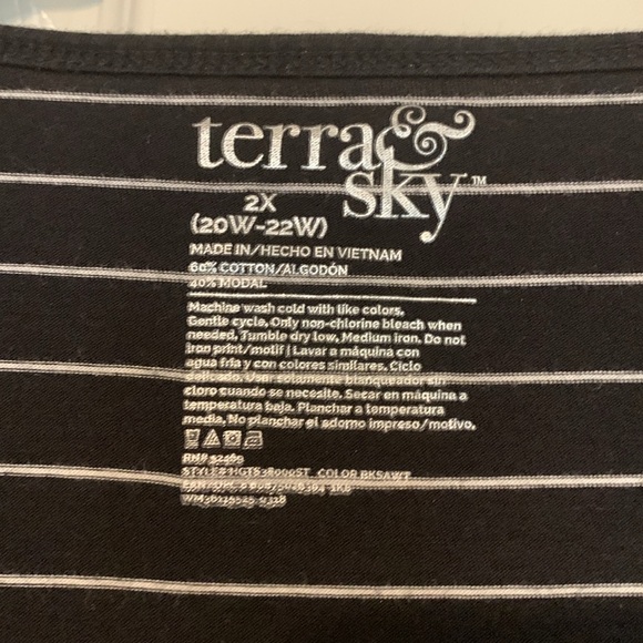 Terra & Sky Black and White Striped Long Sleeve Top 2x 20/22w - Picture 2 of 3